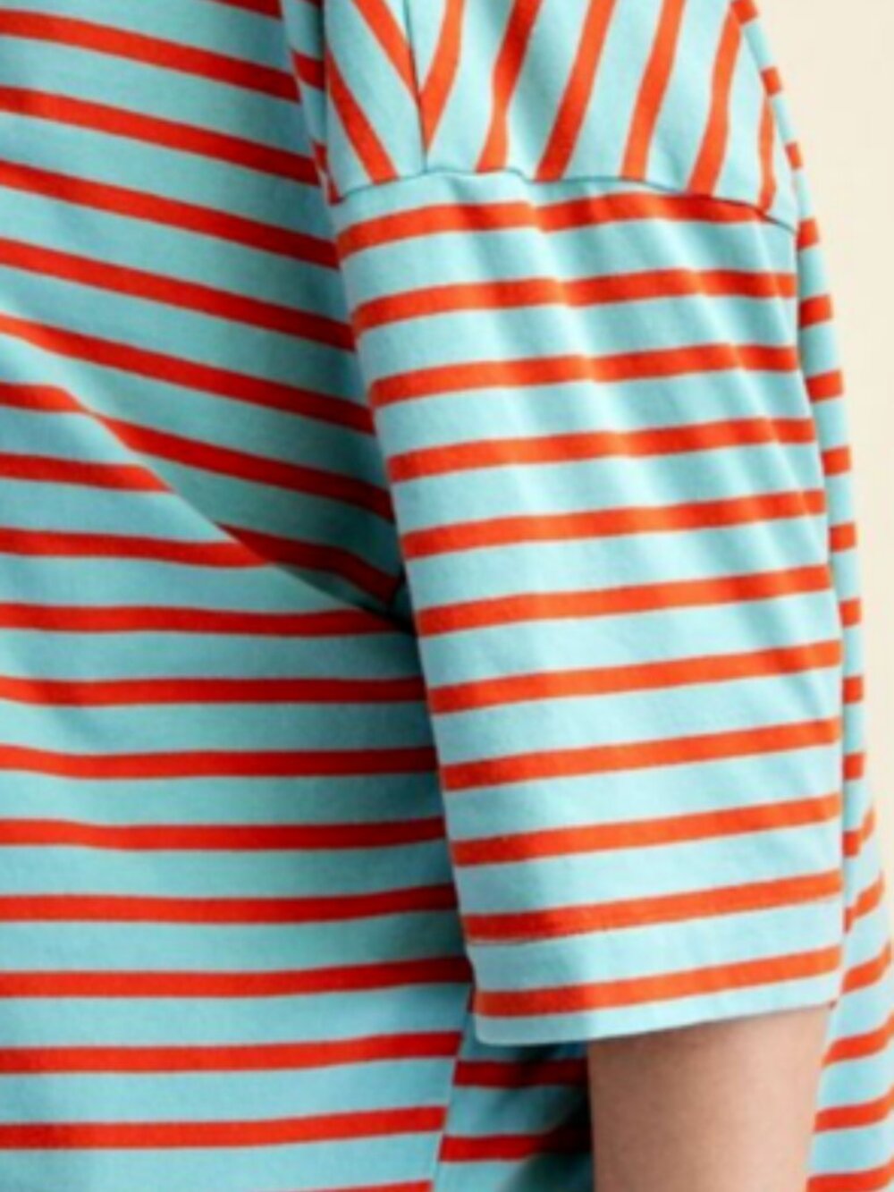 NWT Easel Strop Cotton Washed Boxy T-Shirt - Picture 8 of 16